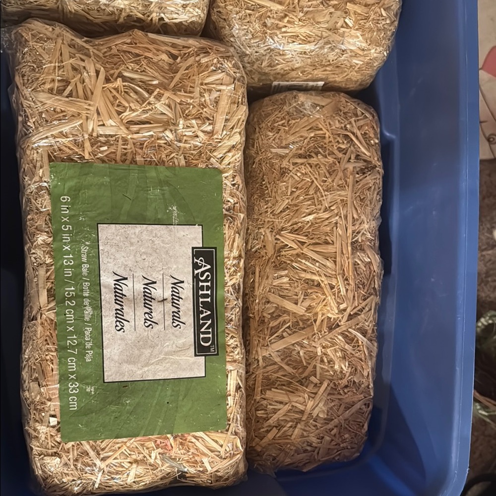 Ashland Rustic Straw Bale